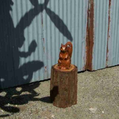 Squirrel chainsaw carving stump sculpture 49