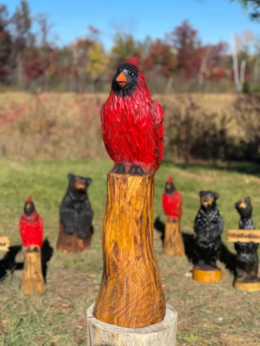 Cardinal chainsaw carving stump sculpture - image 3