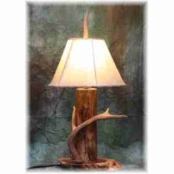 Hidalgo Aspen Log & Whitetail Antler Table Lamp|Log Cabin Rustics