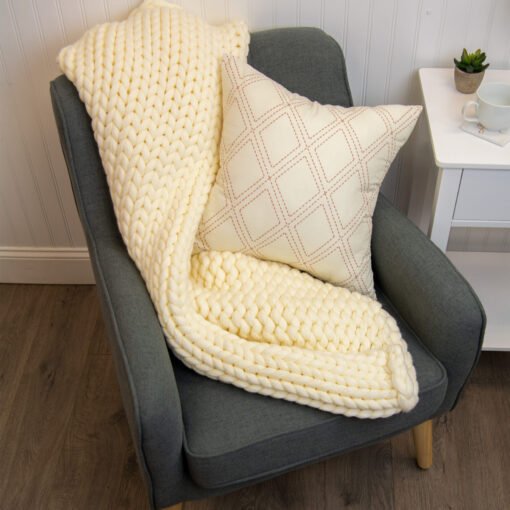 Sweet melon ucc (diamond) dec pillow - image 3