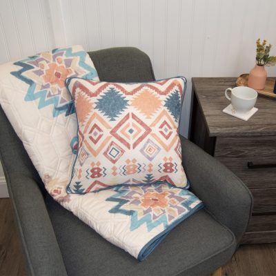 Y20332 pueblo pillow symbol lifestyle