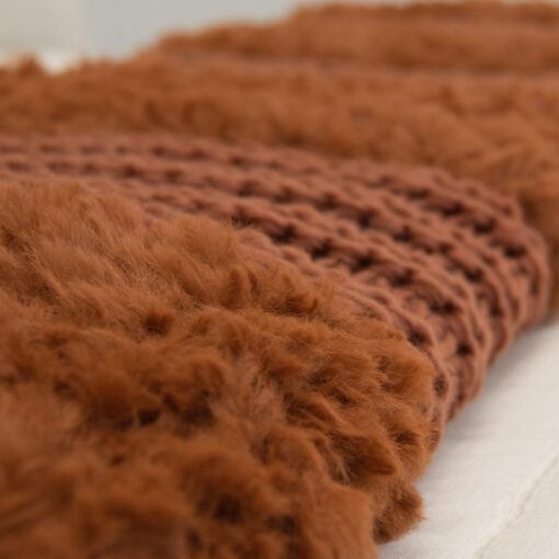 Plush knit (rust) throw - image 4
