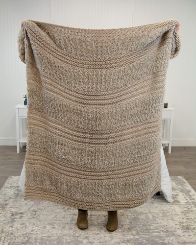 Y00125 plush knit taupe lifestyle