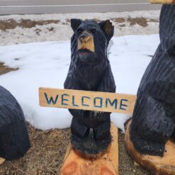 Welcome bear chainsaw carving