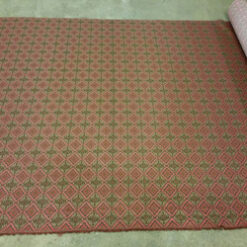 Alternative view of Grade 20: Tribute-01